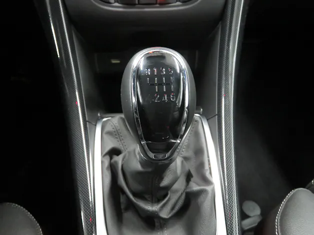 OPEL Cascada 1.6i 16V Cosmo