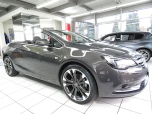 OPEL Cascada 1.6i 16V Cosmo