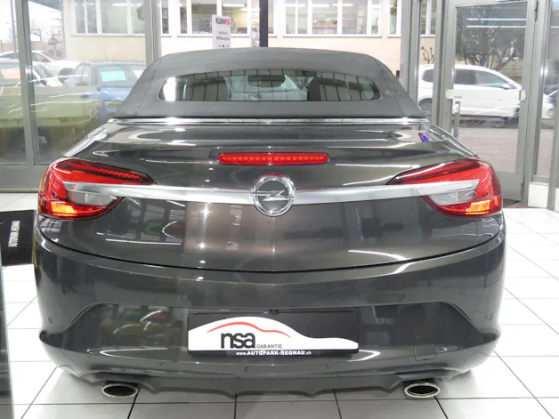 OPEL Cascada 1.6i 16V Cosmo