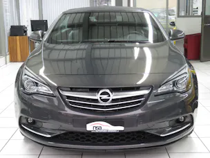 OPEL Cascada 1.6i 16V Cosmo