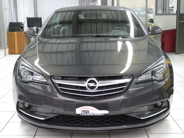 OPEL Cascada 1.6i 16V Cosmo