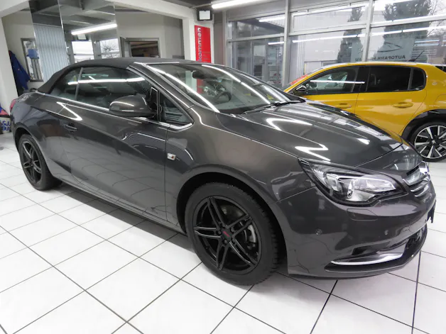 OPEL Cascada 1.6i 16V Cosmo
