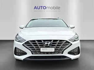 HYUNDAI i30 Wagon 1.5 T-GDi Amplia 48V MH DCT
