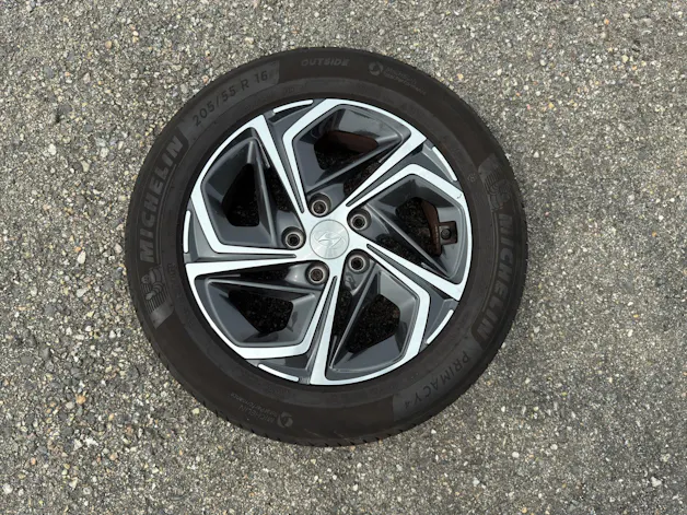 HYUNDAI i30 Wagon 1.5 T-GDi Amplia 48V MH DCT