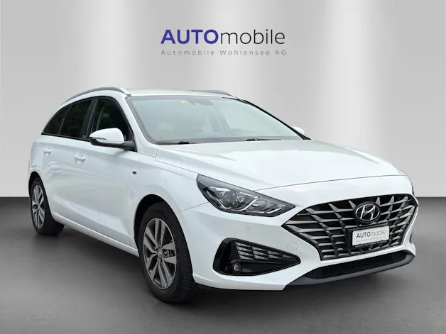 HYUNDAI i30 Wagon 1.5 T-GDi Amplia 48V MH DCT