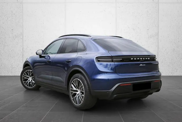 PORSCHE Macan 100kWh