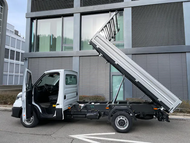 IVECO Daily 35 S 16 A8 Dreiseitenkipper AHK Einzelkabine 3 Sitzer