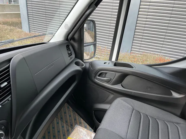 IVECO Daily 35 S 16 A8 Dreiseitenkipper AHK Einzelkabine 3 Sitzer