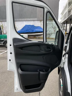 IVECO Daily 35 S 16 A8 Dreiseitenkipper AHK Einzelkabine 3 Sitzer