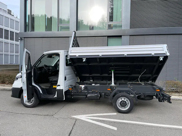 IVECO Daily 35 S 16 A8 Dreiseitenkipper AHK Einzelkabine 3 Sitzer
