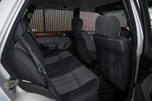 MERCEDES-BENZ E 220 T Automatic