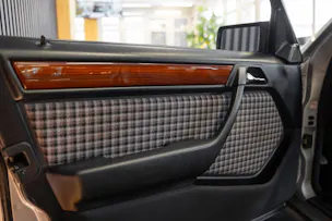 MERCEDES-BENZ E 220 T Automatic