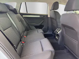 SKODA Superb Combi 2.0 TDi Ambition DSG
