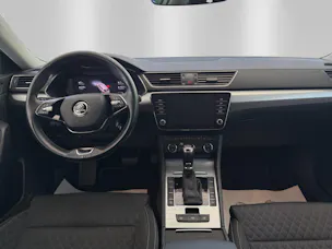 SKODA Superb Combi 2.0 TDi Ambition DSG