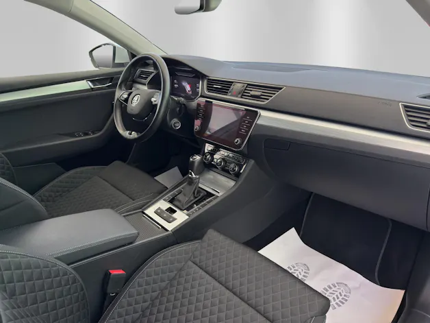 SKODA Superb Combi 2.0 TDi Ambition DSG