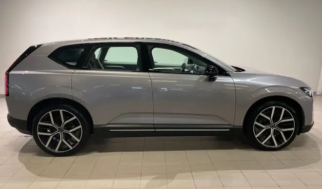 VOLVO EX60 Ultra AWD