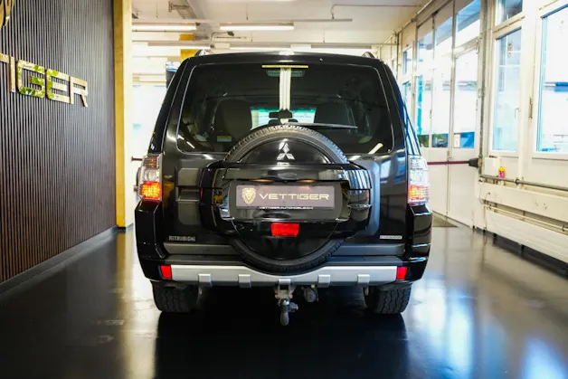 Mitsubishi Pajero 3.2 DI-D Intense Automatic