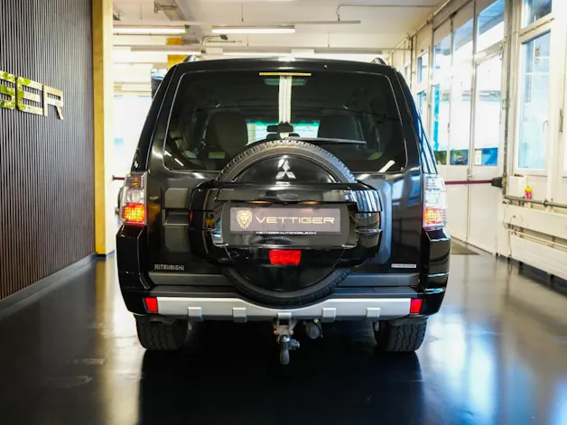 Mitsubishi Pajero 3.2 DI-D Intense Automatic