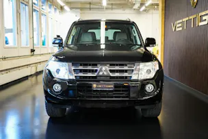Mitsubishi Pajero 3.2 DI-D Intense Automatic