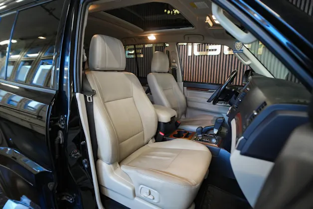 Mitsubishi Pajero 3.2 DI-D Intense Automatic