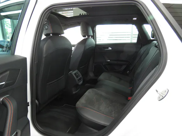 SEAT Leon ST 1.4 eHybrid PHEV DSG FR (Automat)