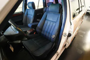 MERCEDES-BENZ E 280