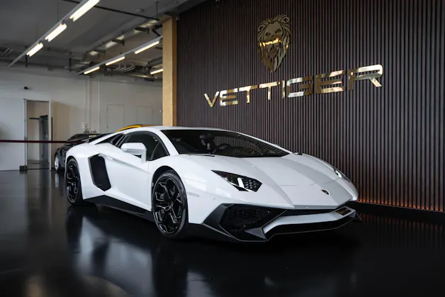 Lamborghini Aventador LP700-4 Coupé E-Gear
