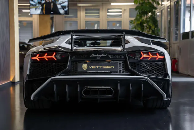 Lamborghini Aventador LP700-4 Coupé E-Gear