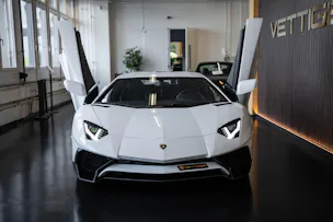 Lamborghini Aventador LP700-4 Coupé E-Gear
