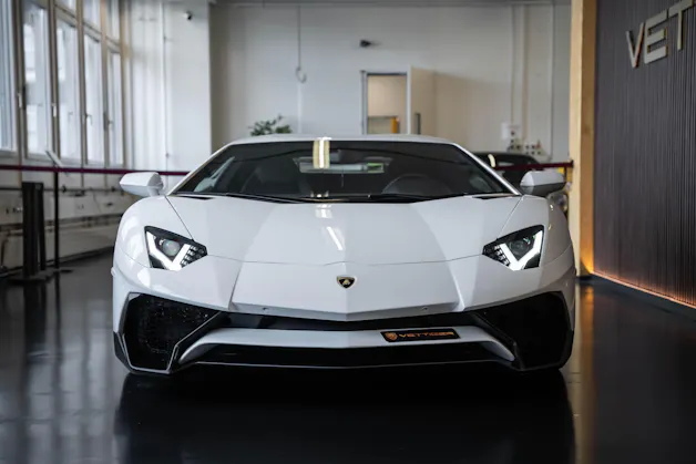 Lamborghini Aventador LP700-4 Coupé E-Gear