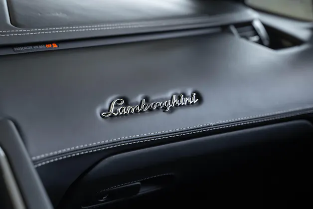 Lamborghini Aventador LP700-4 Coupé E-Gear