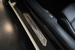 Lamborghini Aventador LP700-4 Coupé E-Gear