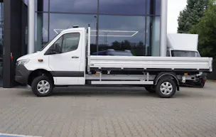 MERCEDES-BENZ Sprinter 319 CDI Standard 9G-TRONIC 4x4 Kipper