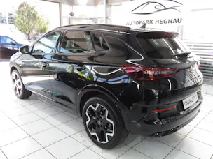 OPEL Grandland 1.2i TP Blitz Automatik
