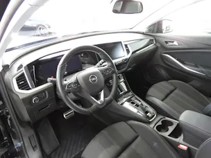 OPEL Grandland 1.2i TP Blitz Automatik