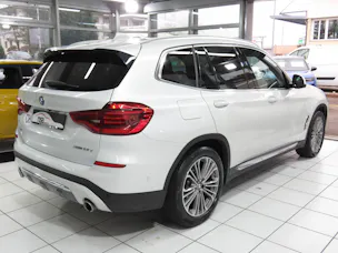 BMW X3 xDrive 25d Luxury Line Steptronic (Automat)