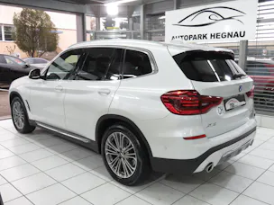 BMW X3 xDrive 25d Luxury Line Steptronic (Automat)