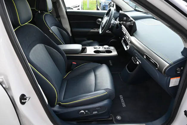 Genesis GV60 77.4 kWh Sport Plus AWD 4X4 490PS (CH Auto)