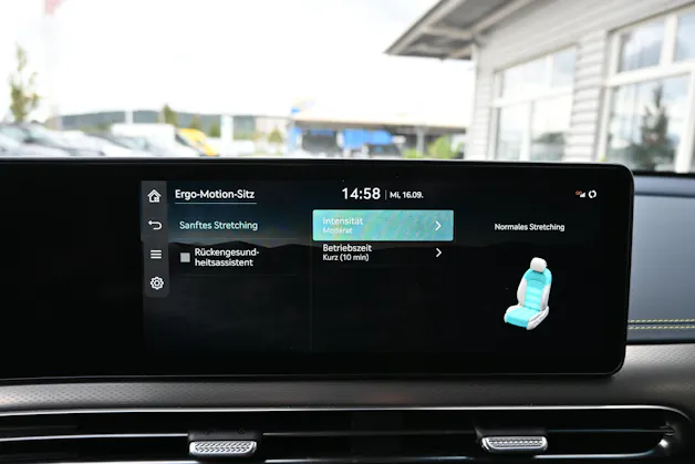 Genesis GV60 77.4 kWh Sport Plus AWD 4X4 490PS (CH Auto)