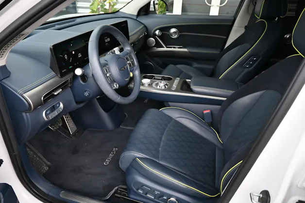 Genesis GV60 77.4 kWh Sport Plus AWD 4X4 490PS (CH Auto)