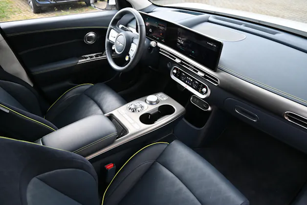 Genesis GV60 77.4 kWh Sport Plus AWD 4X4 490PS (CH Auto)