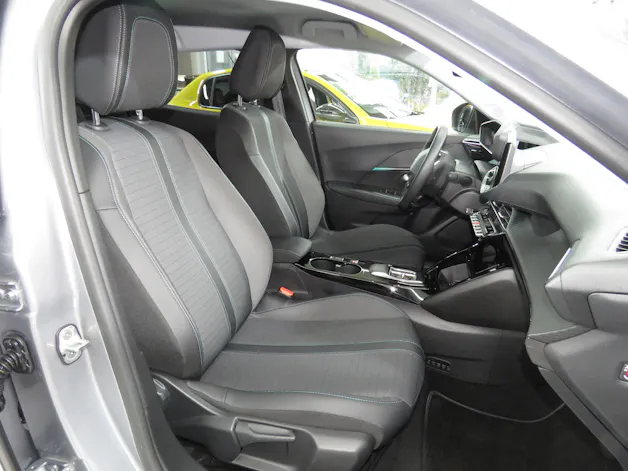 PEUGEOT 2008 e Allure Automat