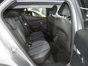 PEUGEOT 2008 e Allure Automat