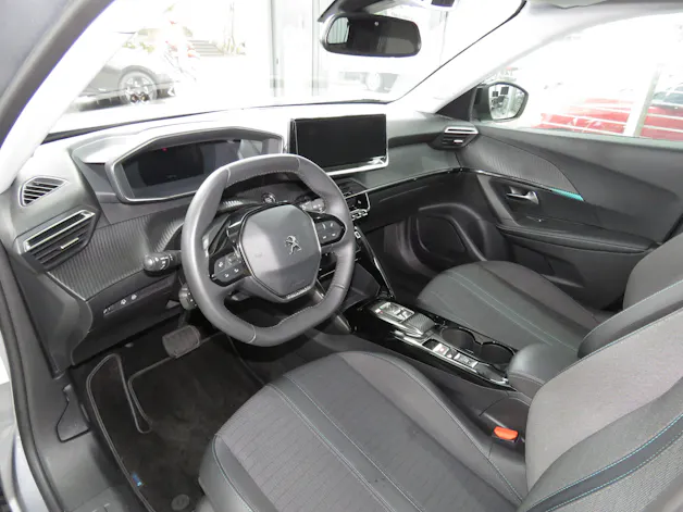 PEUGEOT 2008 e Allure Automat