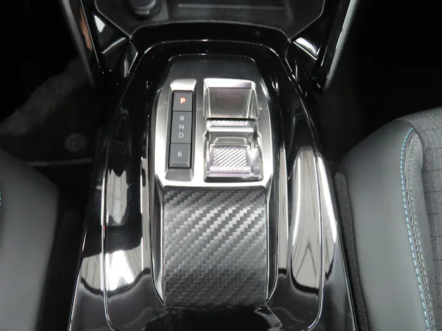 PEUGEOT 2008 e Allure Automat