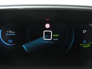 PEUGEOT 2008 e Allure Automat