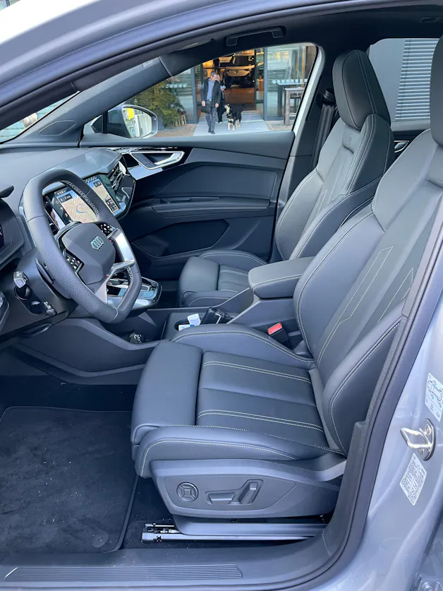 AUDI Q4 e-tron 35