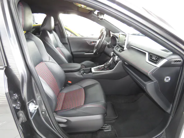 Suzuki Across 2.5 Plug-in-Hybrid Compact Top E-CVT (Automat)