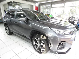 Suzuki Across 2.5 Plug-in-Hybrid Compact Top E-CVT (Automat)