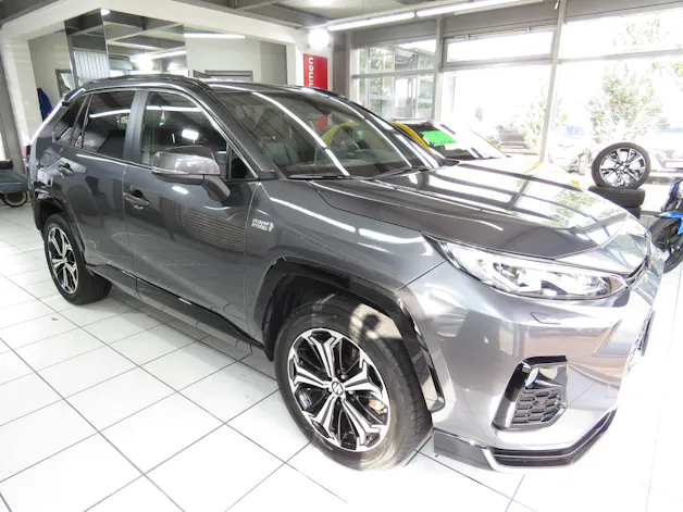 Suzuki Across 2.5 Plug-in-Hybrid Compact Top E-CVT (Automat)